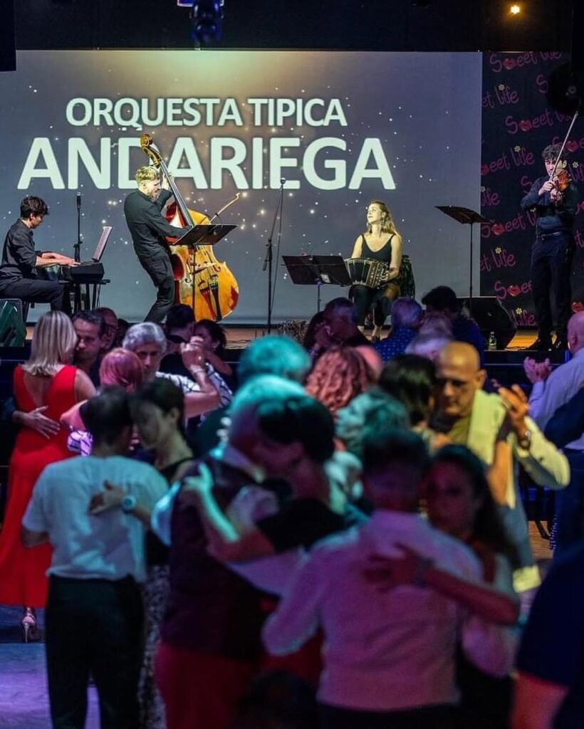Orquesta Típica Andariega
