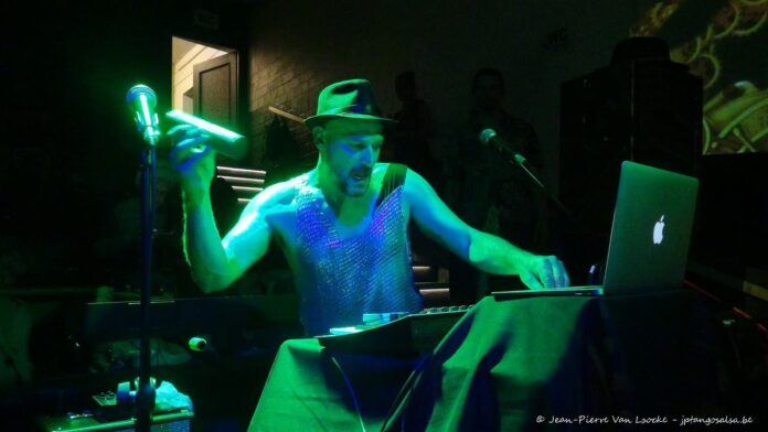Fran-Borra-DJ-Electrotango-Foto-Jean-Pierre-Van-Loocke Fran Borra - DJ -Electrotango