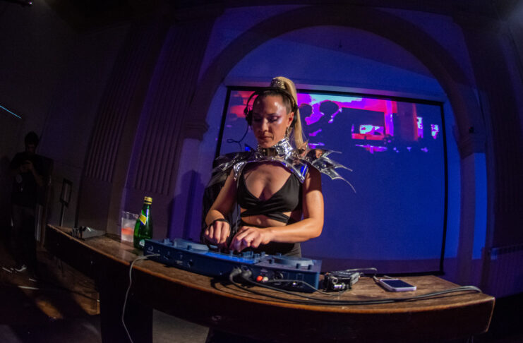 Tecnotango: Milonga trifft Rave Natalia Fures - DJ Furia - Foto: Ruben PIneda