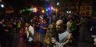 El abrazo y el viento Milonga Placita Pañuelo Blanco