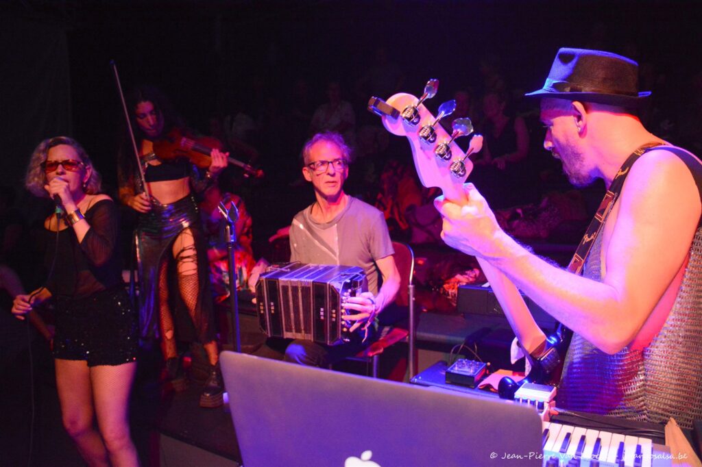 Tangorra feat. Eliana Sosa in Bremen 2025 (Foto: Jean-Pierre van Loocke)