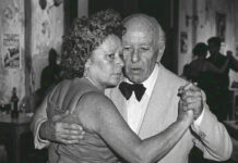 Sacar el Petróleo Petroleo Tango